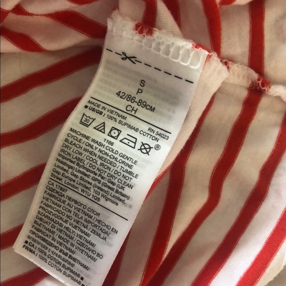 Banana Republic Supima Cotton Striped Red and White Women's Tee - Picture 5 of 5